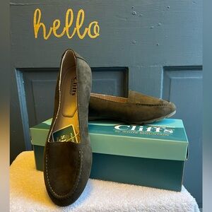 Cliffs By White Mountain Gracefully Tailored Loafer Flat, Size 8.5W